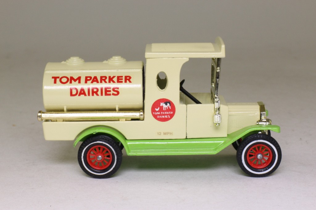 AC46; Tom Parker Dairies; 1912 Ford Model 